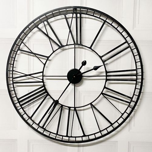 70CM WALL CLOCK WITH ROMAN NUMBERS